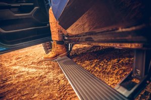 Ram 3500 Running Boards - AMP Research - PowerStep Plug-N-Play Automatic Power-Deploying - `25-`26